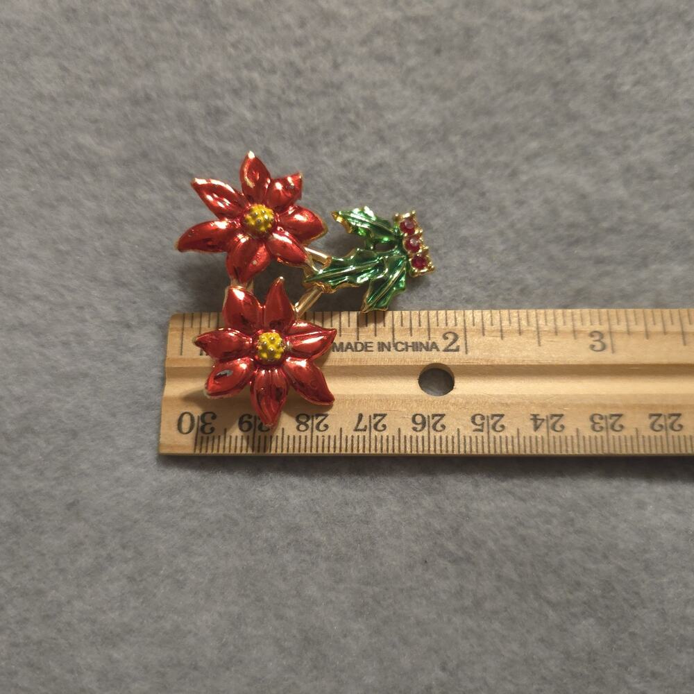 Vintage Signed 1960s BJ (Beatrix Jewelry) Christmas Poinsettia Brooch Pin - Picture 3 of 3